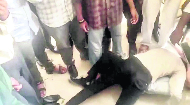 మట్టి నుంచి మ్యాట్‌పైకి.. 1