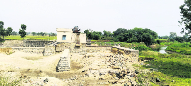 నిర్లక్ష్యమేల..?1