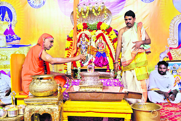 నగరేశ్వరునికి రుద్రాభిషేకం   1