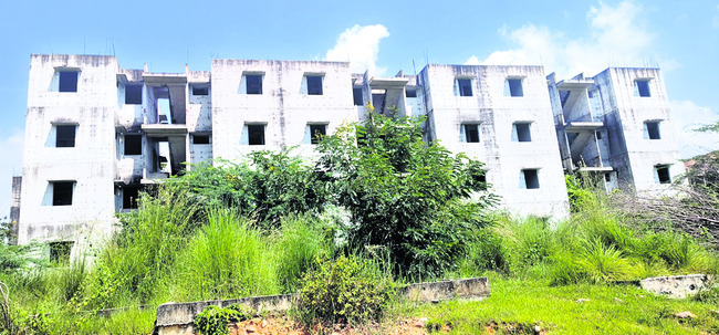 టిడ్కో ఇళ్ల పంపిణీ ఎప్పుడో? 1