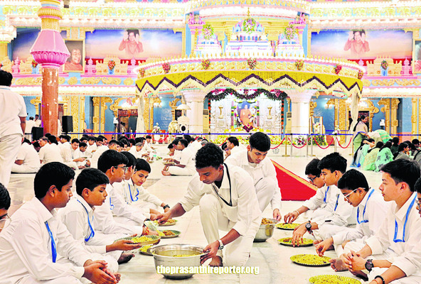 సాయినామం.. అద్వితీయం2