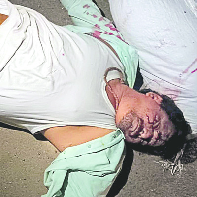 బస్సును వెనుక నుంచి ఢీకొట్టి..1