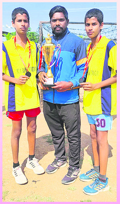 కేసీఆర్‌నగర్‌లో నీటితిప్పలు1