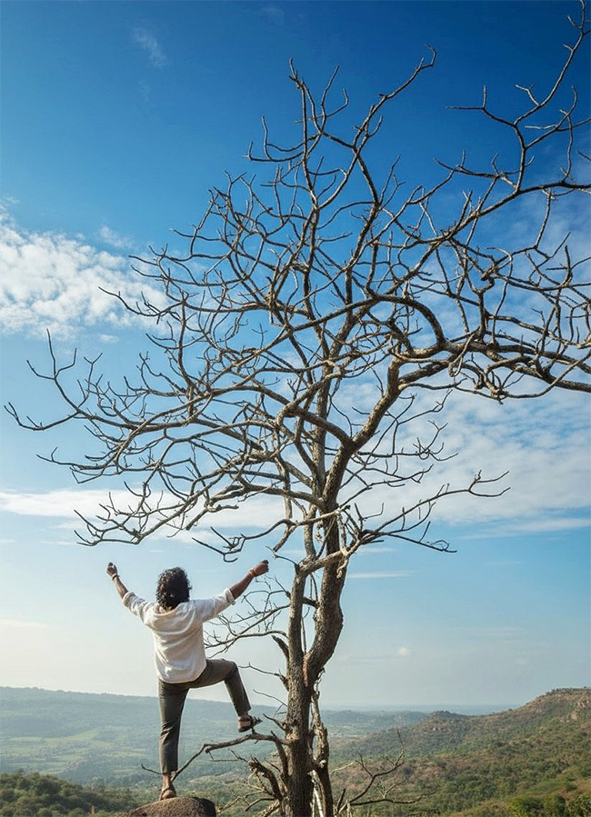 Ram Charan's Peddi Movie Song Chikiri Chikiri Trending Now2