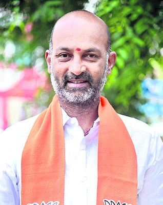 మట్టి నుంచి మ్యాట్‌పైకి.. 3