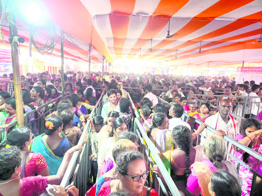 కార్తీకం.. పోటెత్తిన భక్తజనం 1