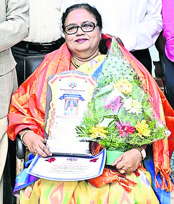 పాముకాటుతో వ్యక్తి మృతి 1