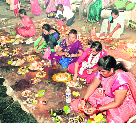 శివజ్యోతులతో వెలిగిన ఆలయాలు 1