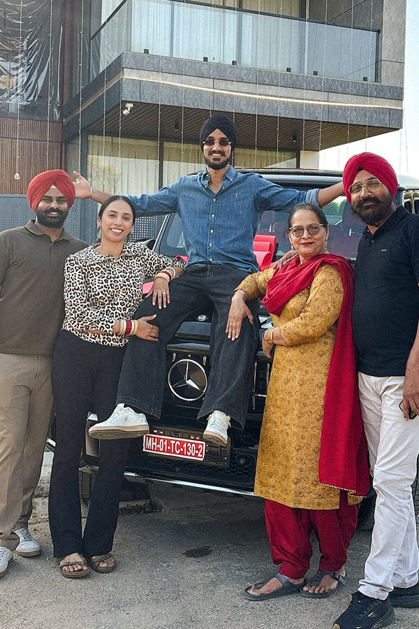 Cricketer Arshdeep Singh Purchases New Car After Returning Home From Australia Tour Photos6
