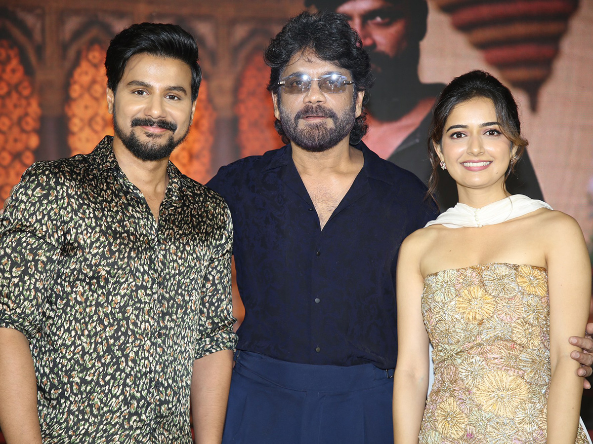 Gatha Vaibhavam Pre Release Event Photos24