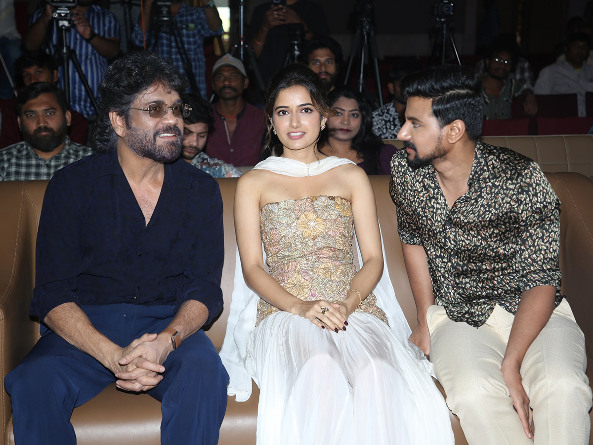 Gatha Vaibhavam Pre Release Event Photos9