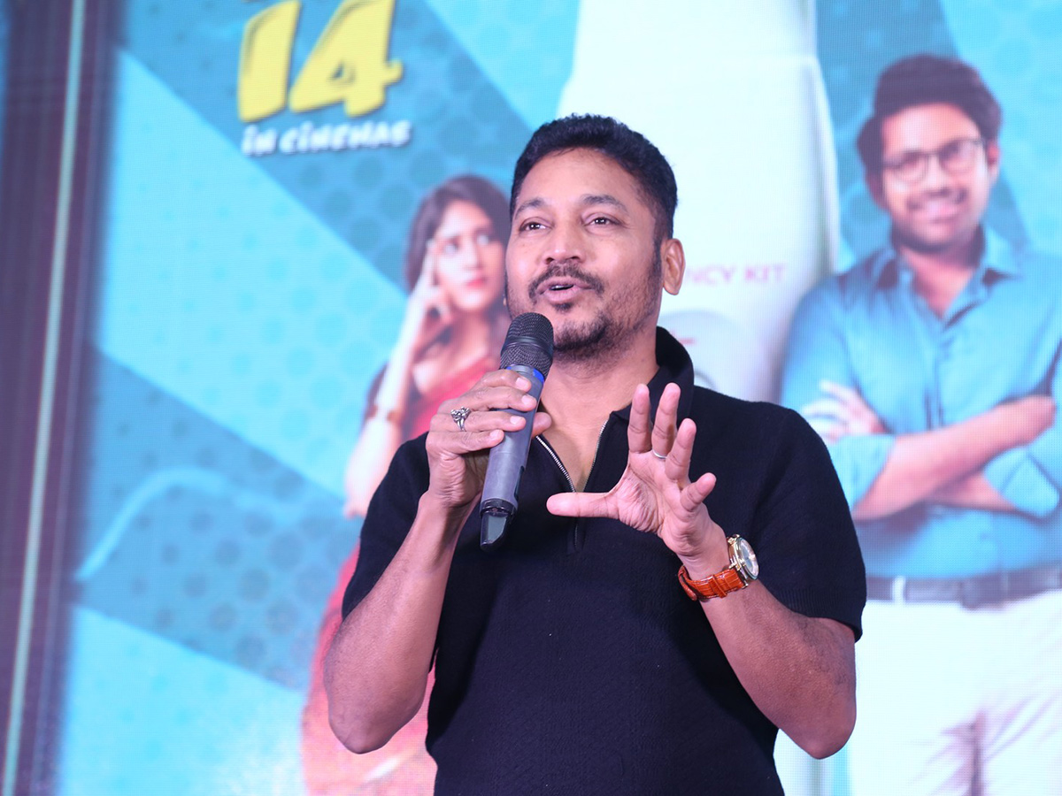 Santhana Prapthirasthu Pre Release Event Photos10