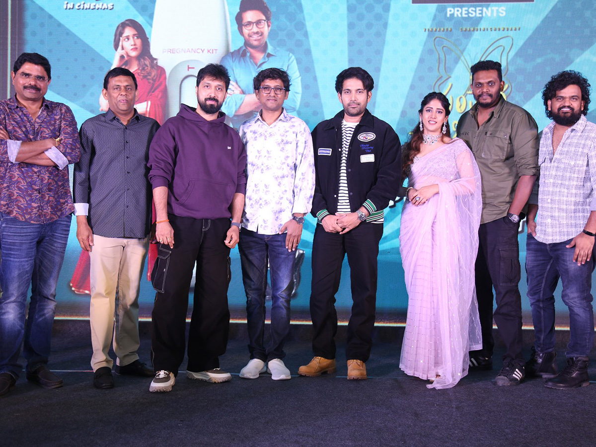 Santhana Prapthirasthu Pre Release Event Photos3