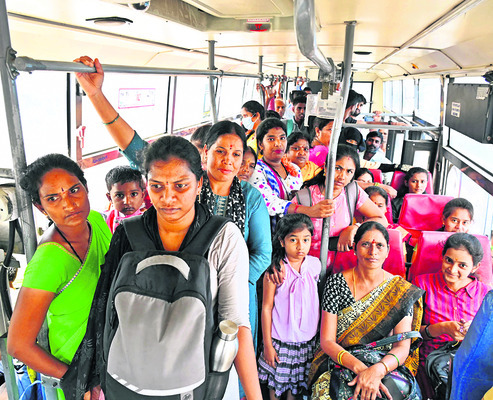 మందేసి.. స్టీరింగ్‌ ముందుకు..1