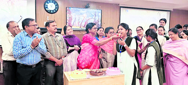 సత్తా చాటిన ప్రభుత్వవైద్య కళాశాల విద్యార్థులు 3