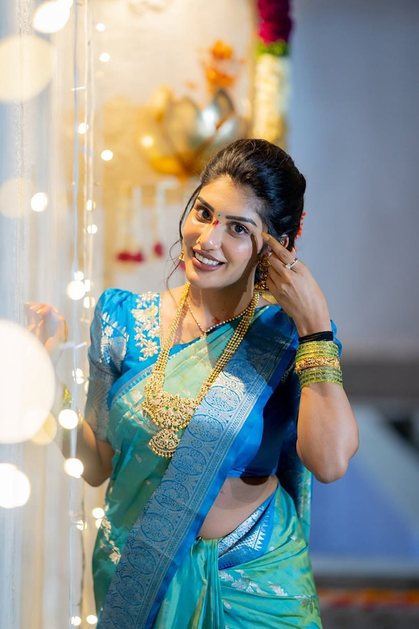 Actress Supritha Stuns In Traditional Look Photos17