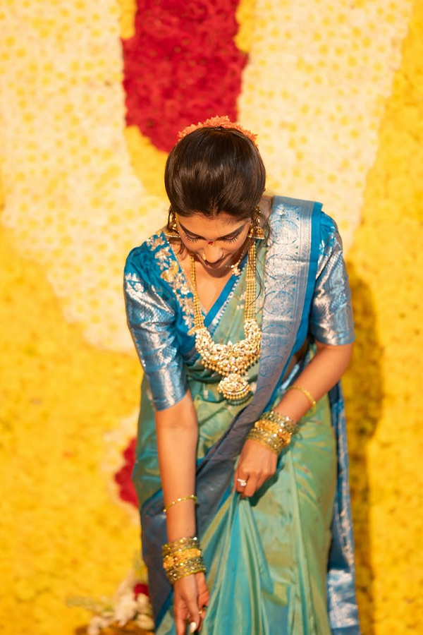 Actress Supritha Stuns In Traditional Look Photos18