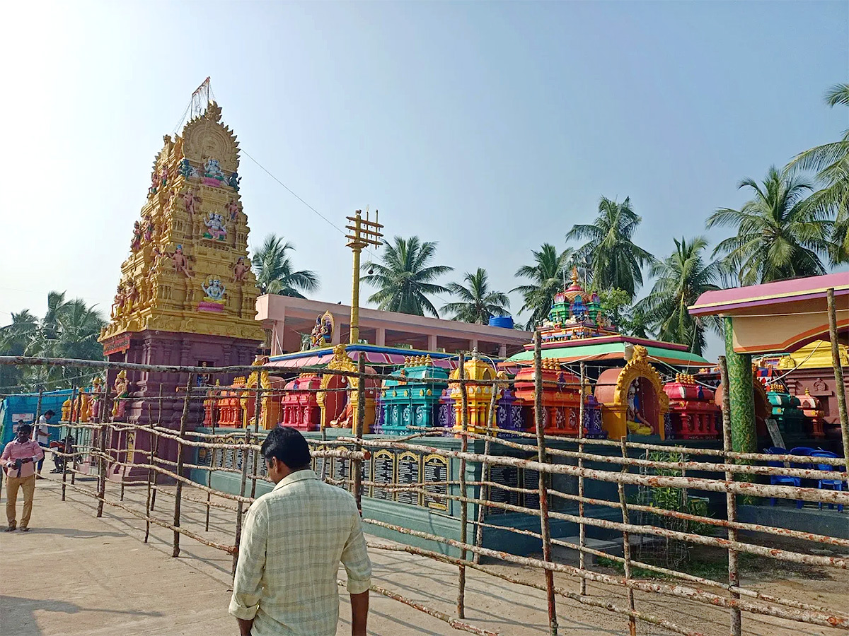 Devotional : Sri Shakteeswara Swamy Temple Yanamadurru Photos4