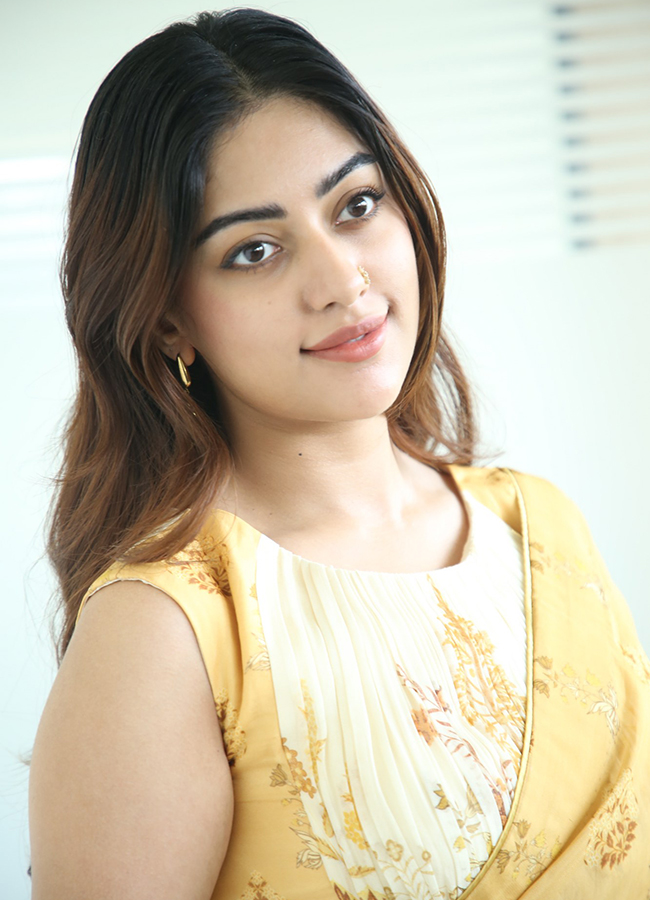 Tollywood Actress Anu Emmanuel In The Girlfriend Movie 2
