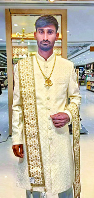 అటవీ భూమిని చదును చేసిన గిరిజనులు1