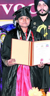 కష్టానికి ఫలితం
1