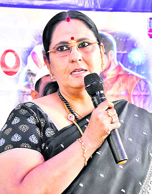 అండగా నిర్మల్‌ పోలీస్‌..
1