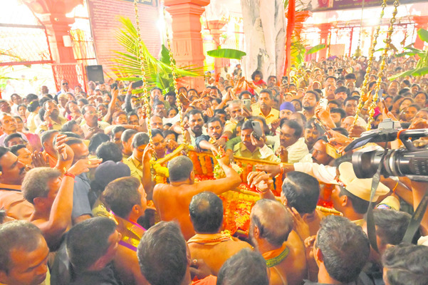 బంగారు భైరవుడికి డోలోత్సవం1