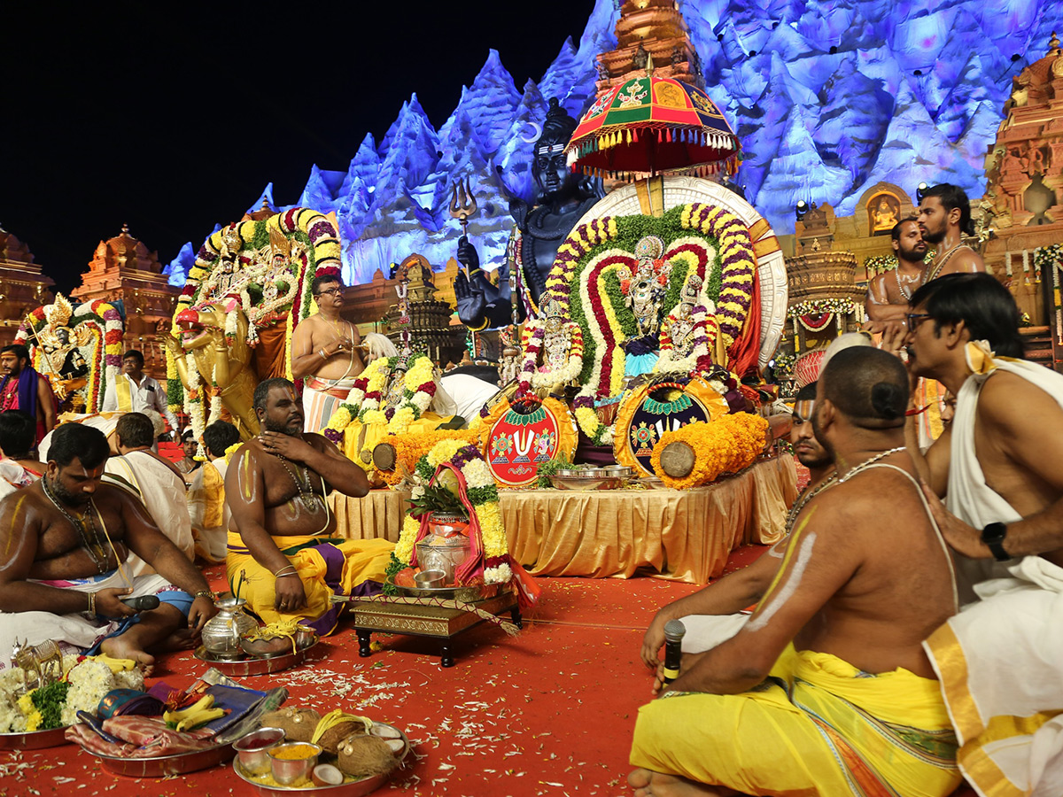 Koti Deepotsavam 2025 in Hyderabad Photos22