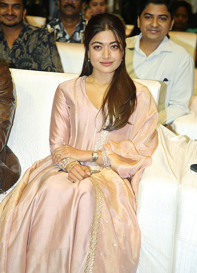 Rashmika Mandanna The Girlfriend Movie Success Celebrations Photos10