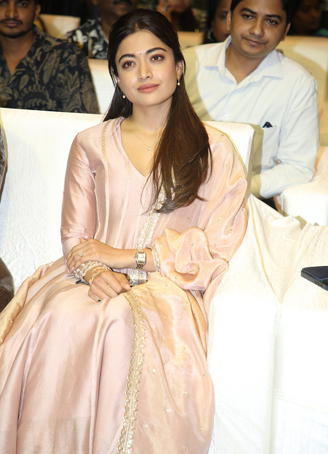 Rashmika Mandanna The Girlfriend Movie Success Celebrations Photos12