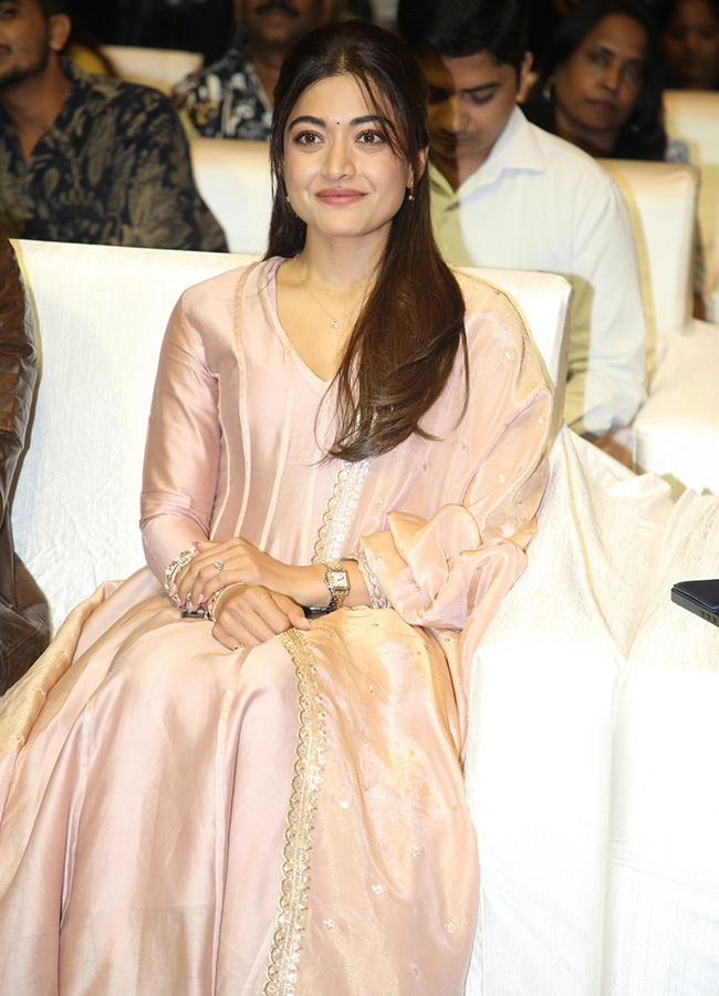 Rashmika Mandanna The Girlfriend Movie Success Celebrations Photos2