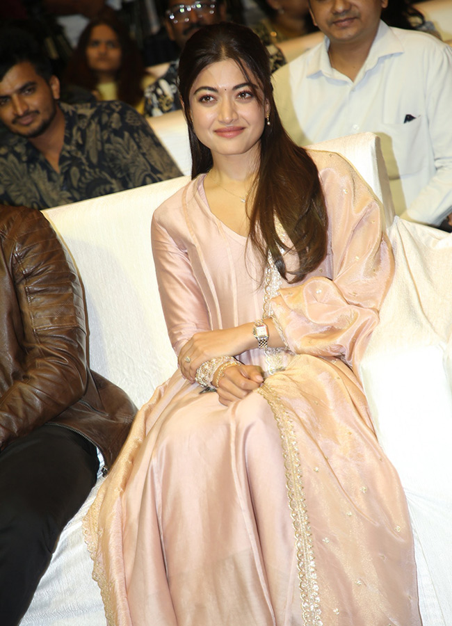 Rashmika Mandanna The Girlfriend Movie Success Celebrations Photos6