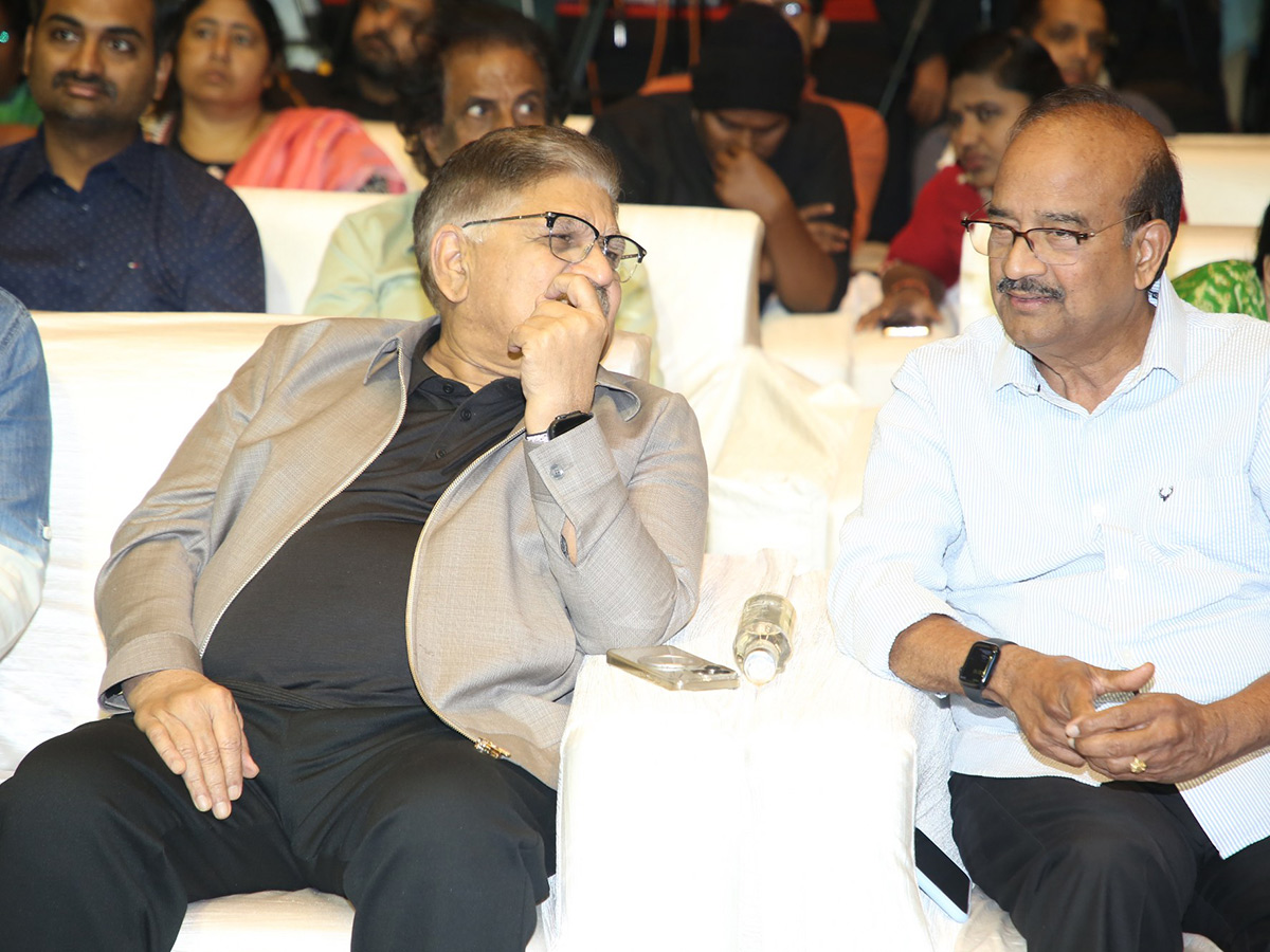 Rashmika Mandanna The Girlfriend Movie Success Meet Photos7