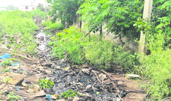  ఏటేటా పేరుకుపోతున్న బకాయిలు 1