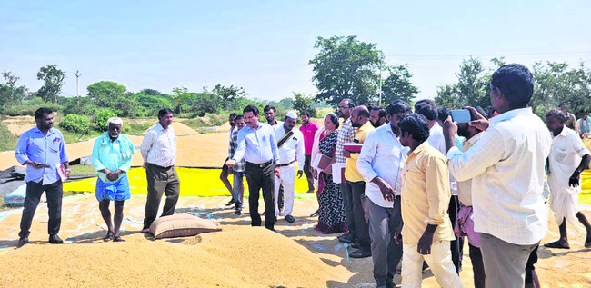 నేడు సమాచారకమిషనర్ల రాక 
1