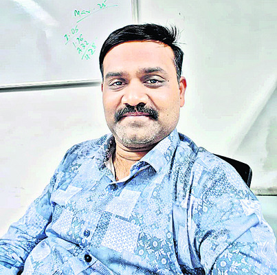 సాఫ్ట్‌వేర్‌ ఉద్యోగి అనుమానాస్పద మృతి..! 2