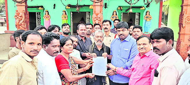 అంతా డొల్లే.. 5