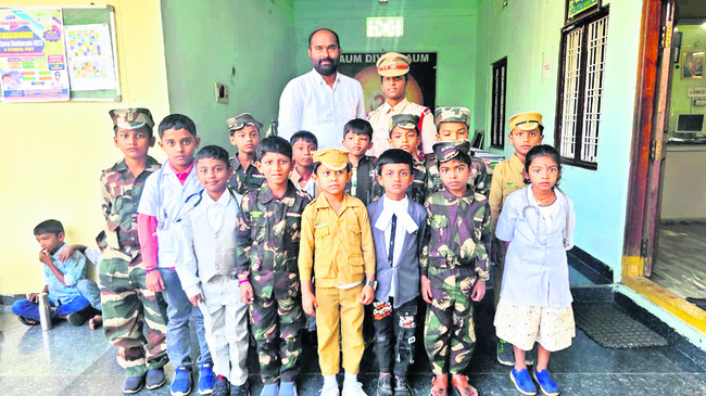 హెచ్‌ఆర్‌ఎండీఎస్‌లో బాలల దినోత్సవం
3