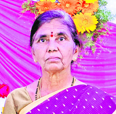 రహదారులు రక్తసిక్తం1