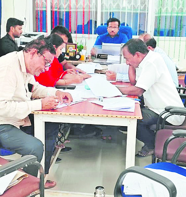 రాజీతోనే కేసుల పరిష్కారం 
1