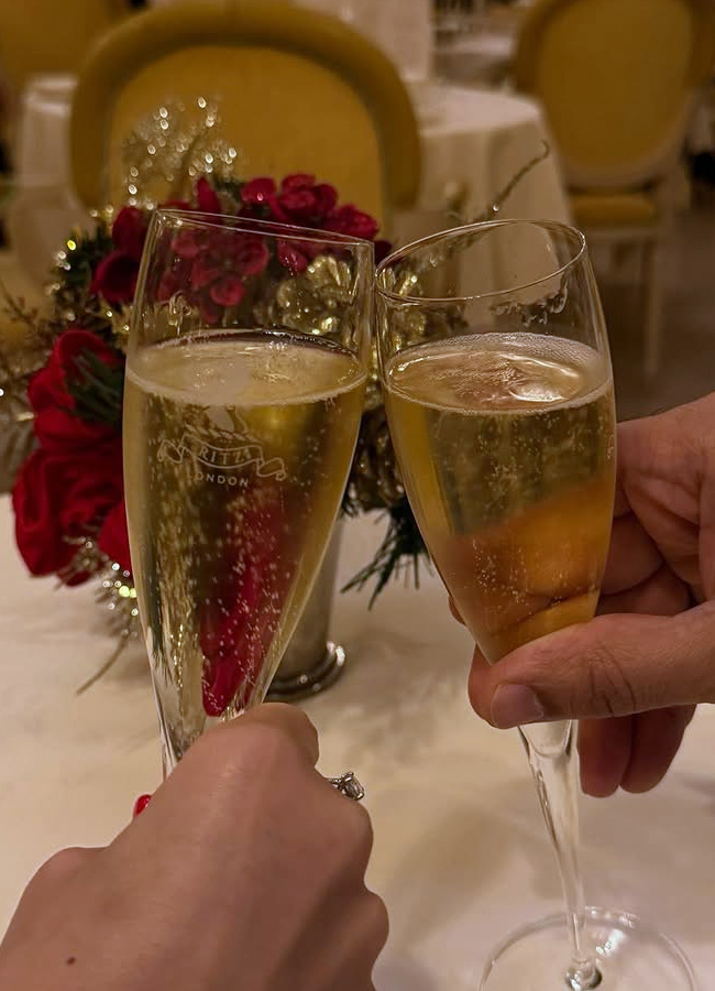 Manmadudu movie actress anshu celebrated their 15th wedding anniversary6