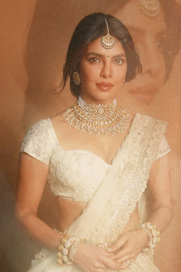 Priyanka Chopra steals the show at Varanasi title Reveal Globetrotter event: Photos3