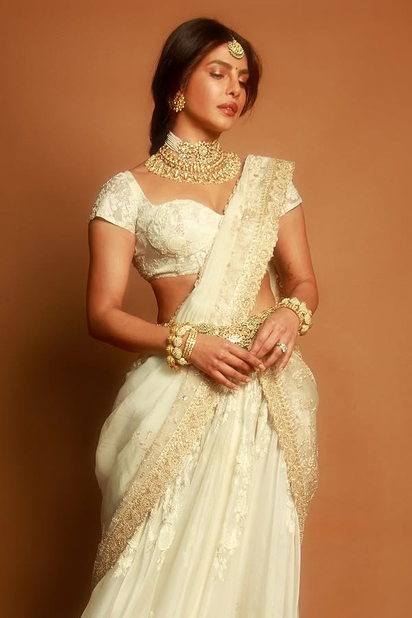 Priyanka Chopra steals the show at Varanasi title Reveal Globetrotter event: Photos7