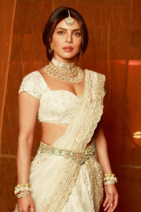 Priyanka Chopra steals the show at Varanasi title Reveal Globetrotter event: Photos9