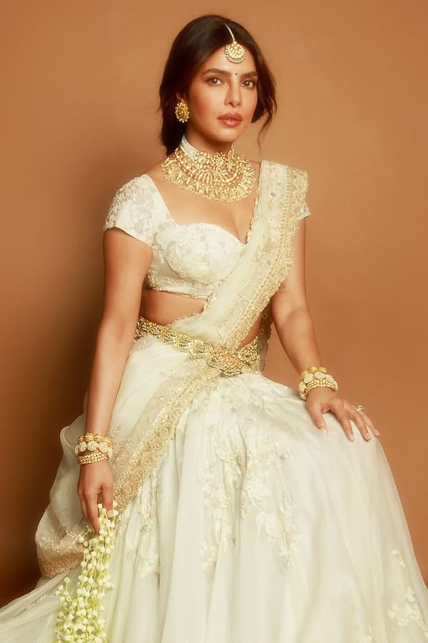 Priyanka Chopra steals the show at Varanasi title Reveal Globetrotter event: Photos11