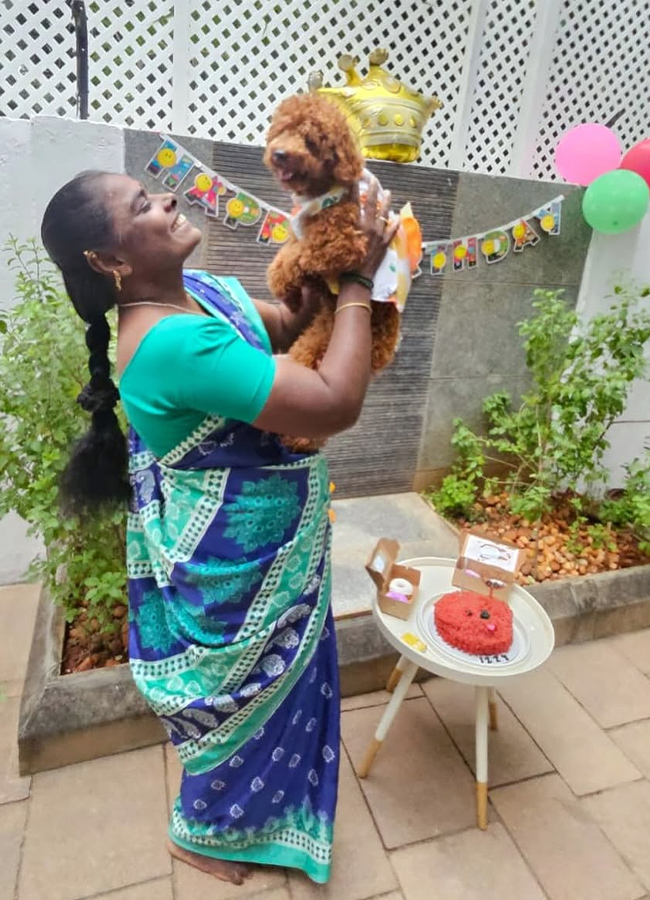 Trisha Hungama on Pet Birthday (Photos)8