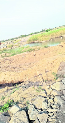 ఎత్తిపోతలు ఉత్తిపోతలేనా 1