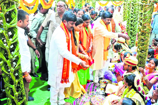 కనులపండువగా కల్యాణ మహోత్సవం 1