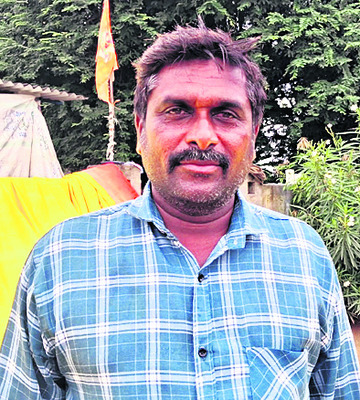 పత్తి కొనుగోళ్లకు బ్రేక్‌1