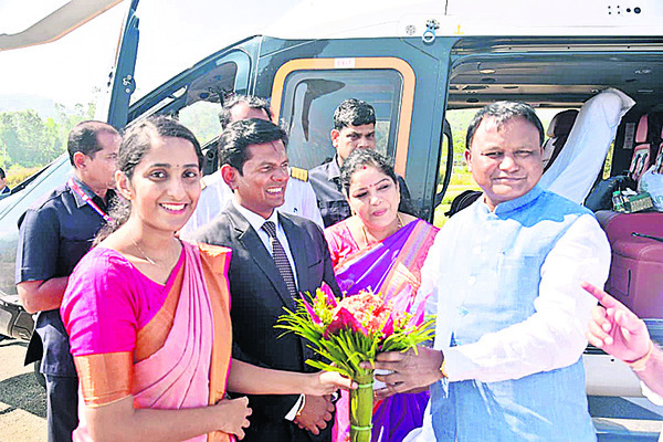 బిర్సా ముండా పోరాటం గిరి యువతకు ఆదర్శం 2